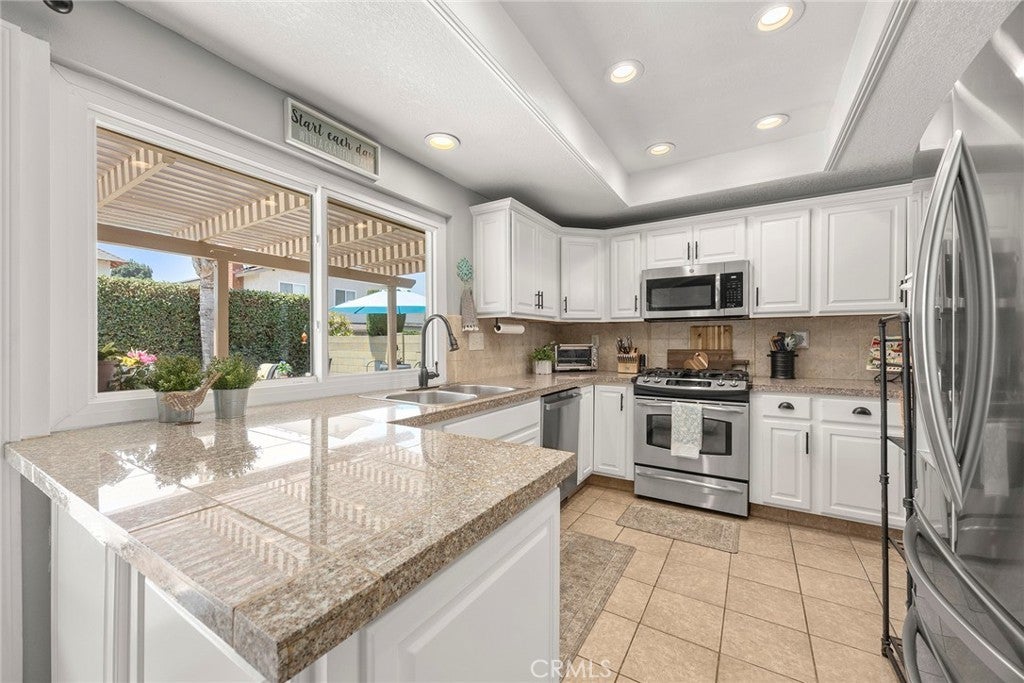 Photo of Listing #PW25134663