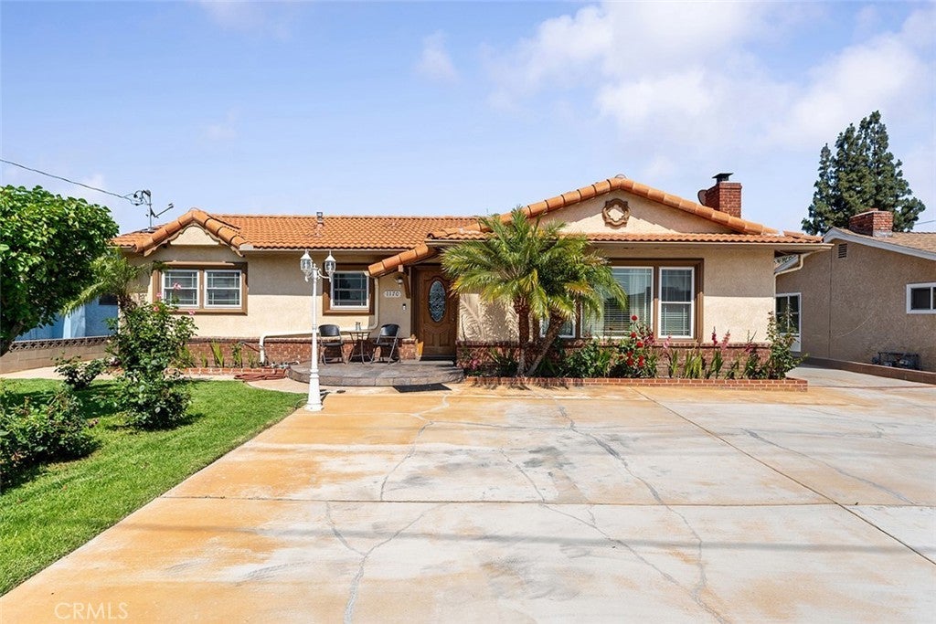 Photo of Listing #CV25131091