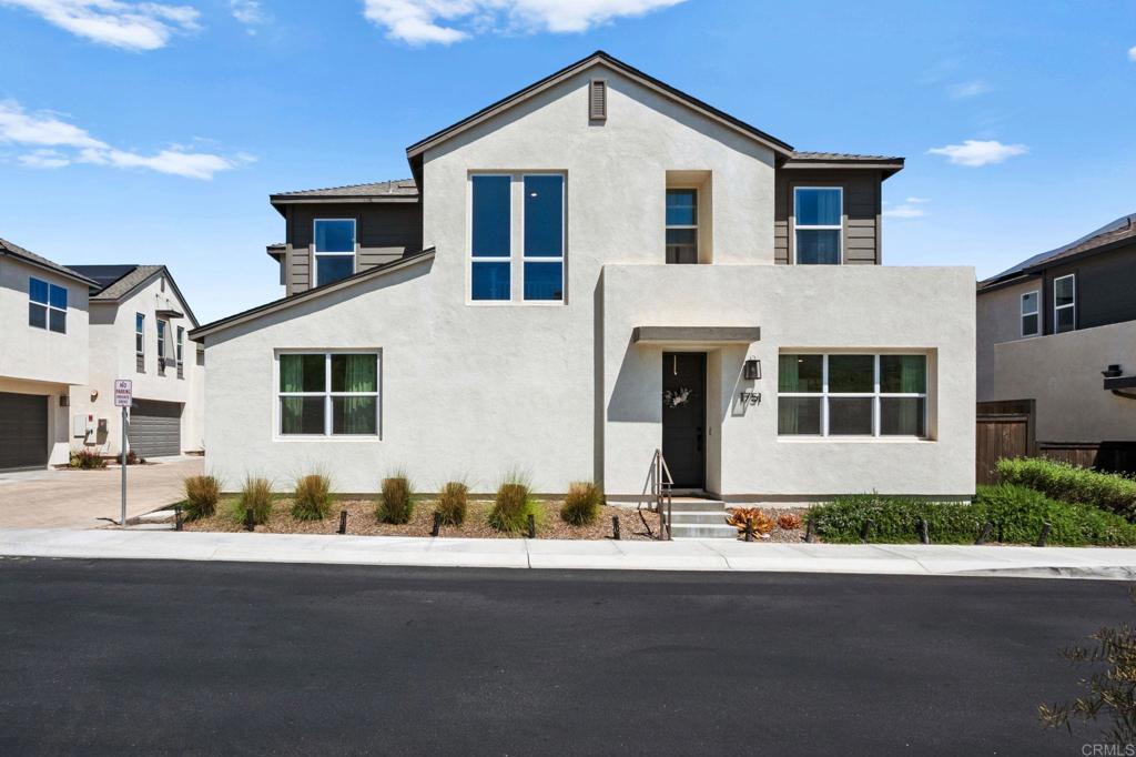 Photo of Listing #PTP2504491