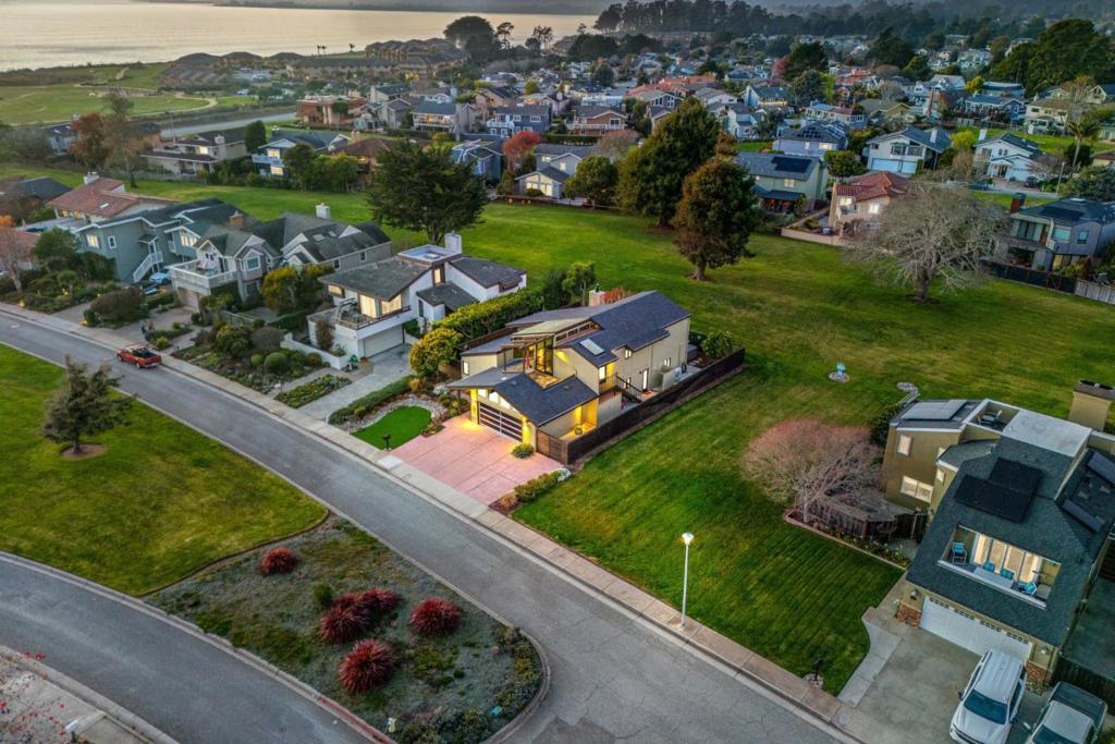 Photo of Listing #ML82011209