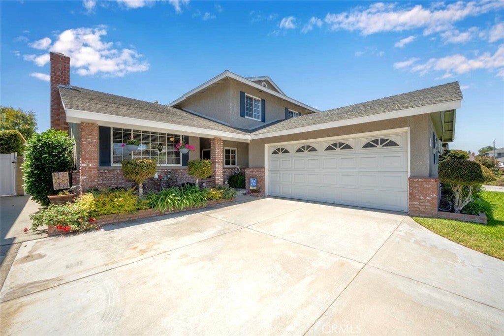 Photo of Listing #PW25128426