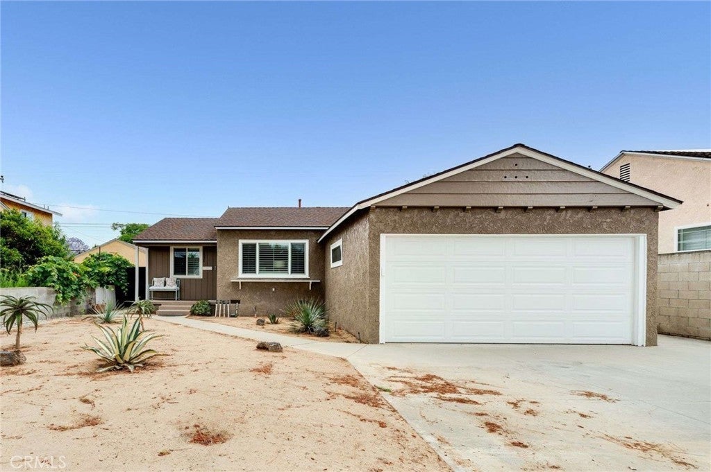 Photo of Listing #PW25134982