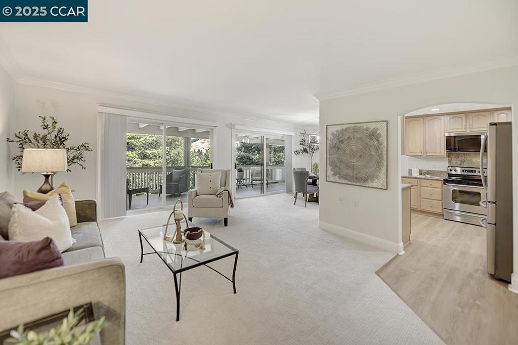 Photo of Listing #41101629