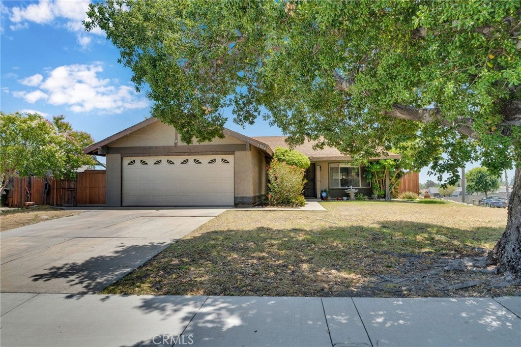 Photo of Listing #CV25135115