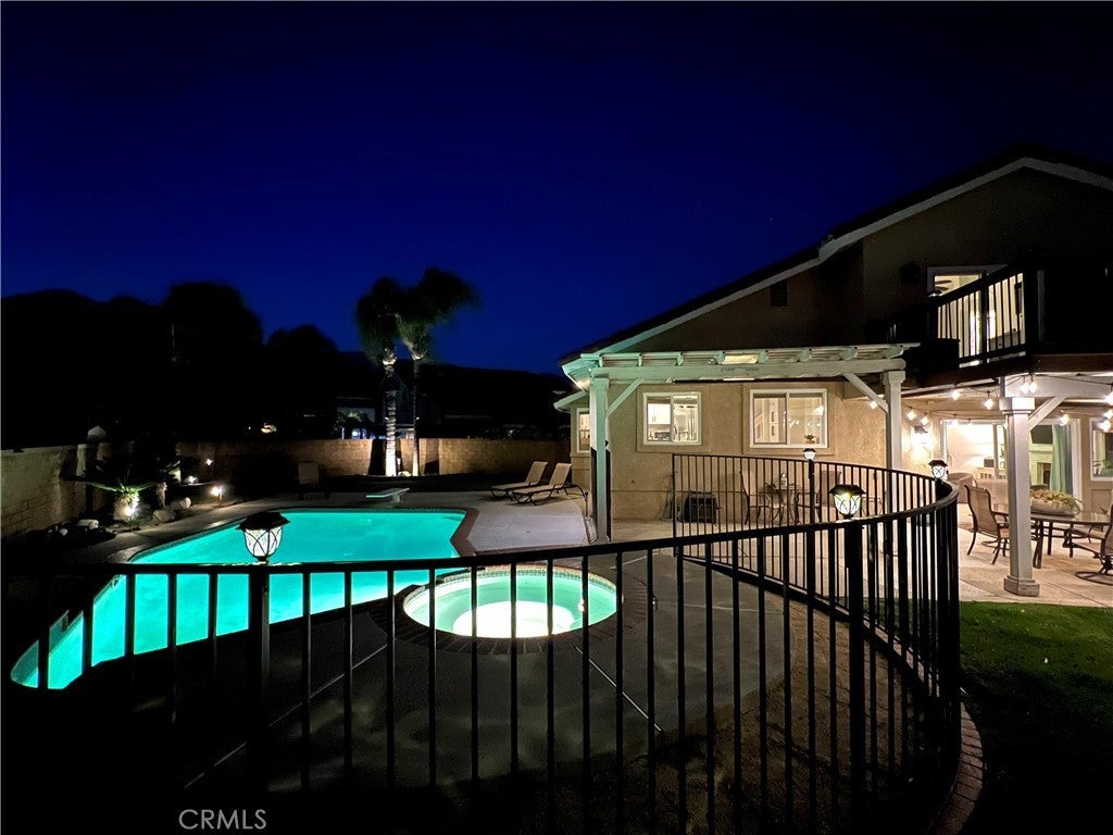 Photo of Listing #IV25134608