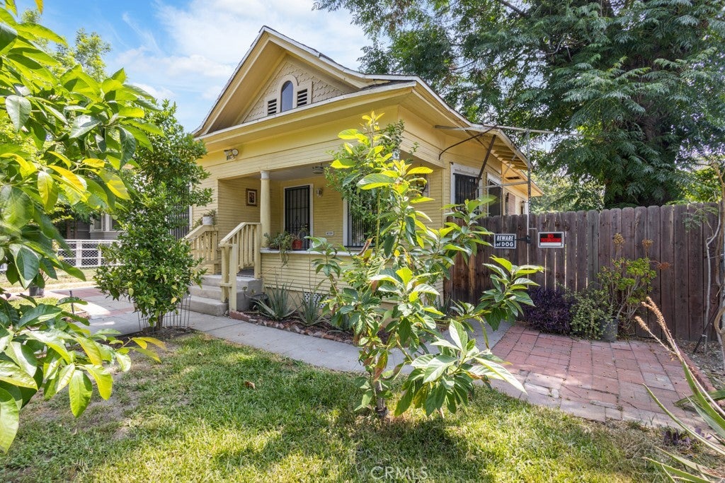 Photo of Listing #DW25135304