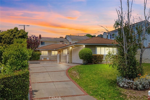 1709 Espinosa Circle, Palos Verdes Estates.