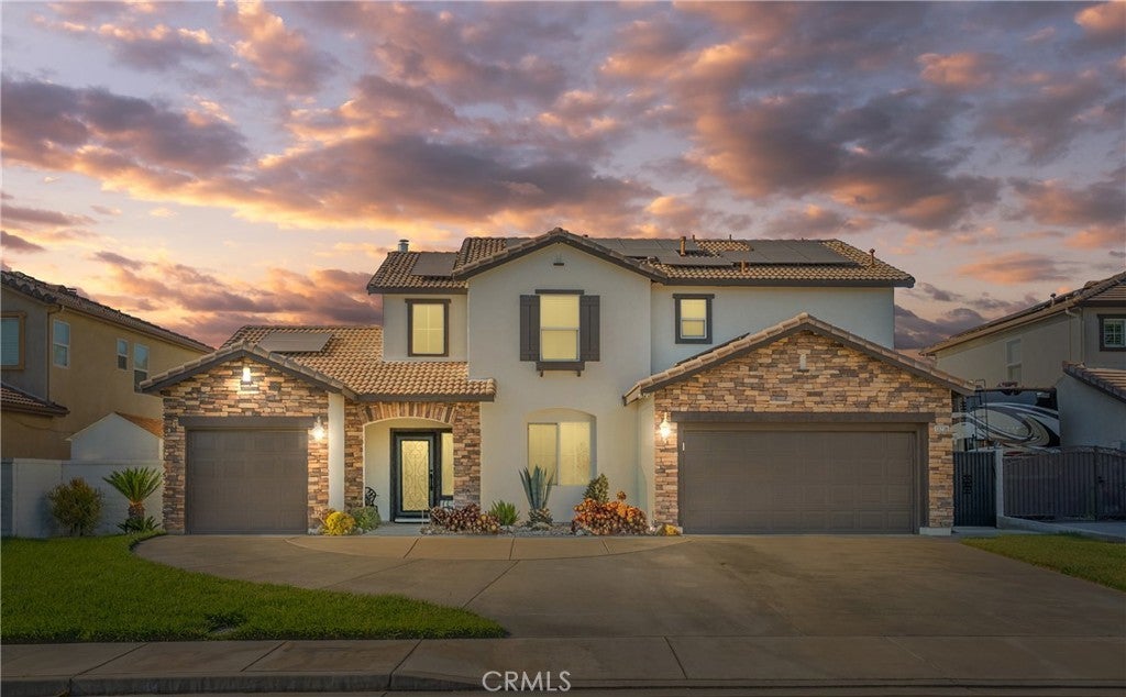 Photo of Listing #CV25135436