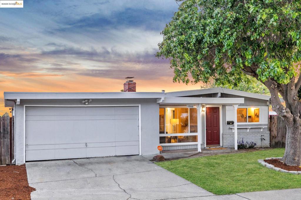 Photo of Listing #41101671