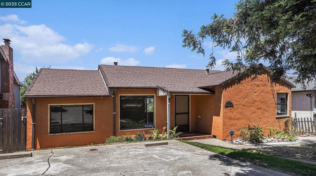 Photo of Listing #41101672