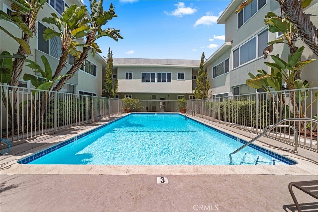 Photo of Listing #SB25129861