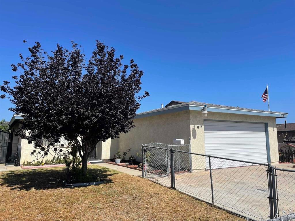 Photo of Listing #PTP2504524