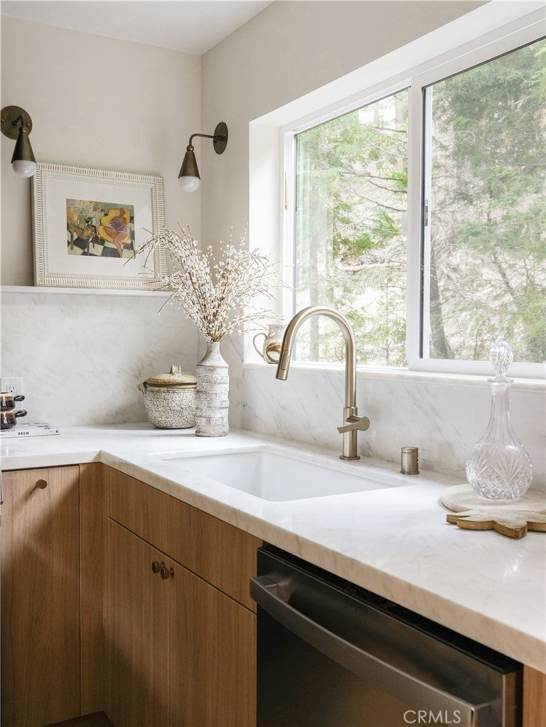 Photo of Listing #PW25135148