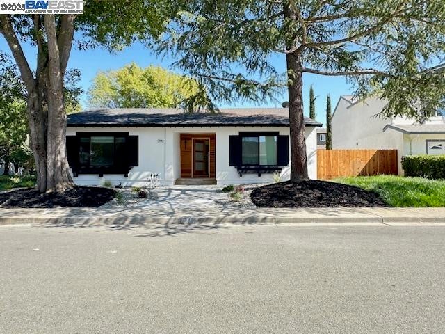 Photo of Listing #41101700