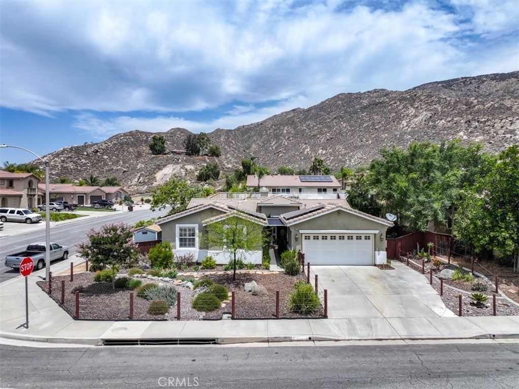 Photo of Listing #CV25136074