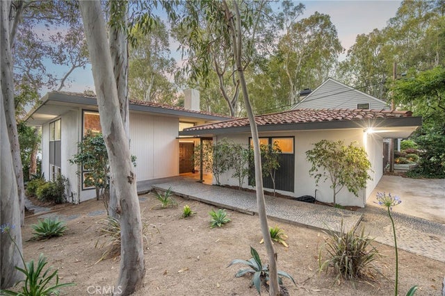 105 Via Capay, Palos Verdes Estates.