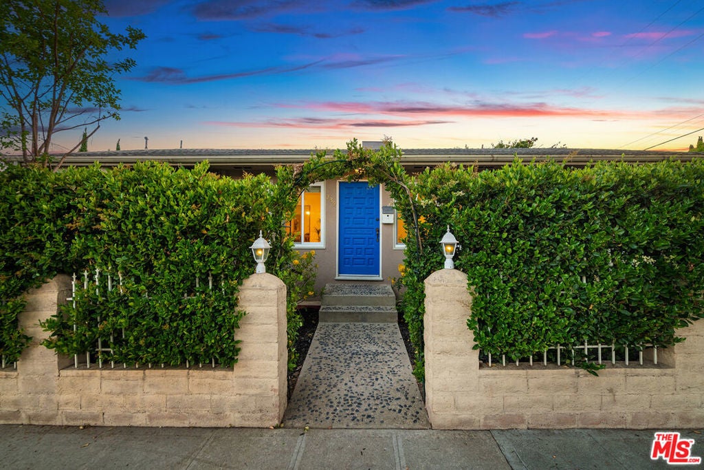 Photo of Listing #25553383