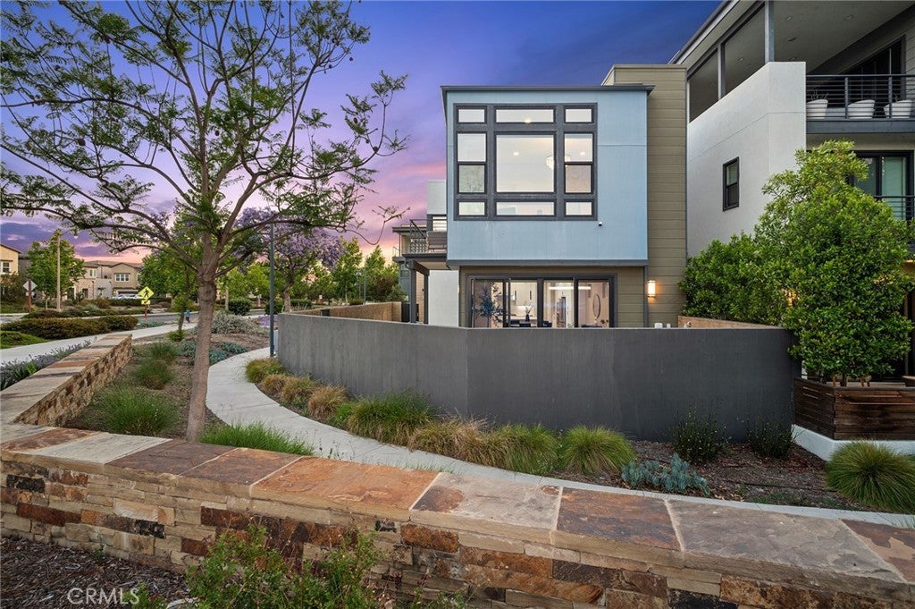 Photo of Listing #OC25135830