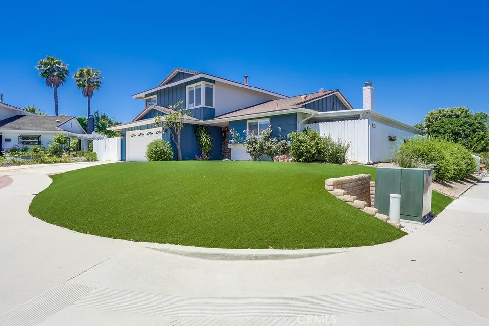 Photo of Listing #OC25135603