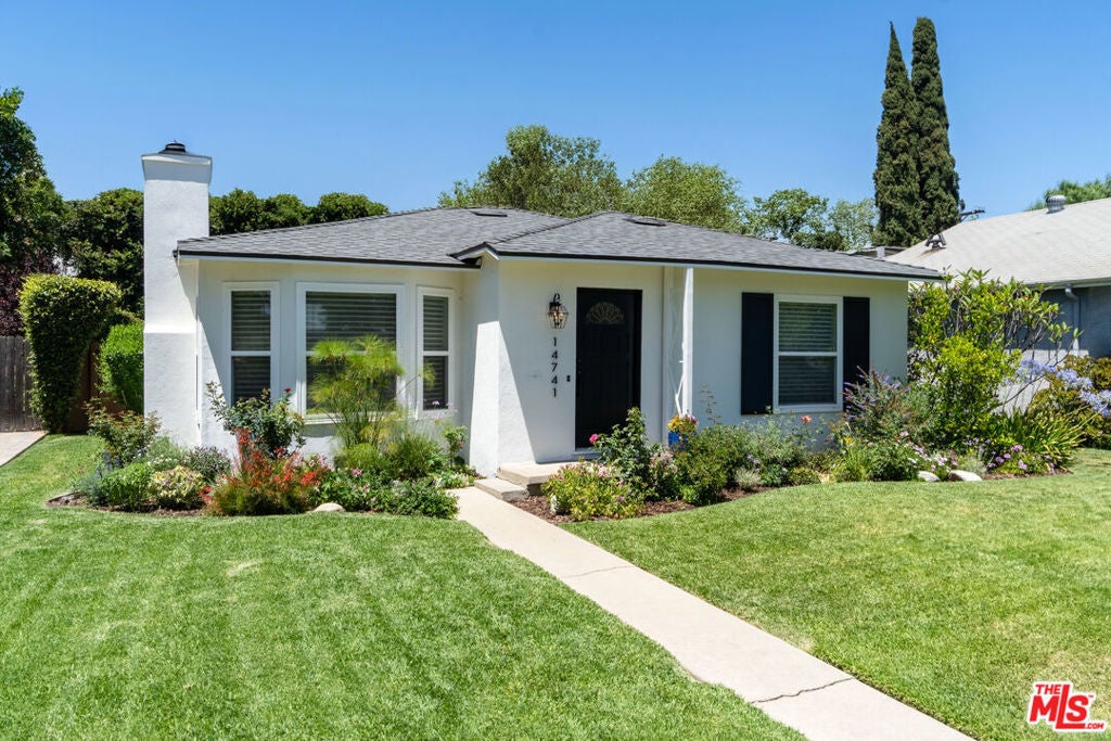 Photo of Listing #25553779