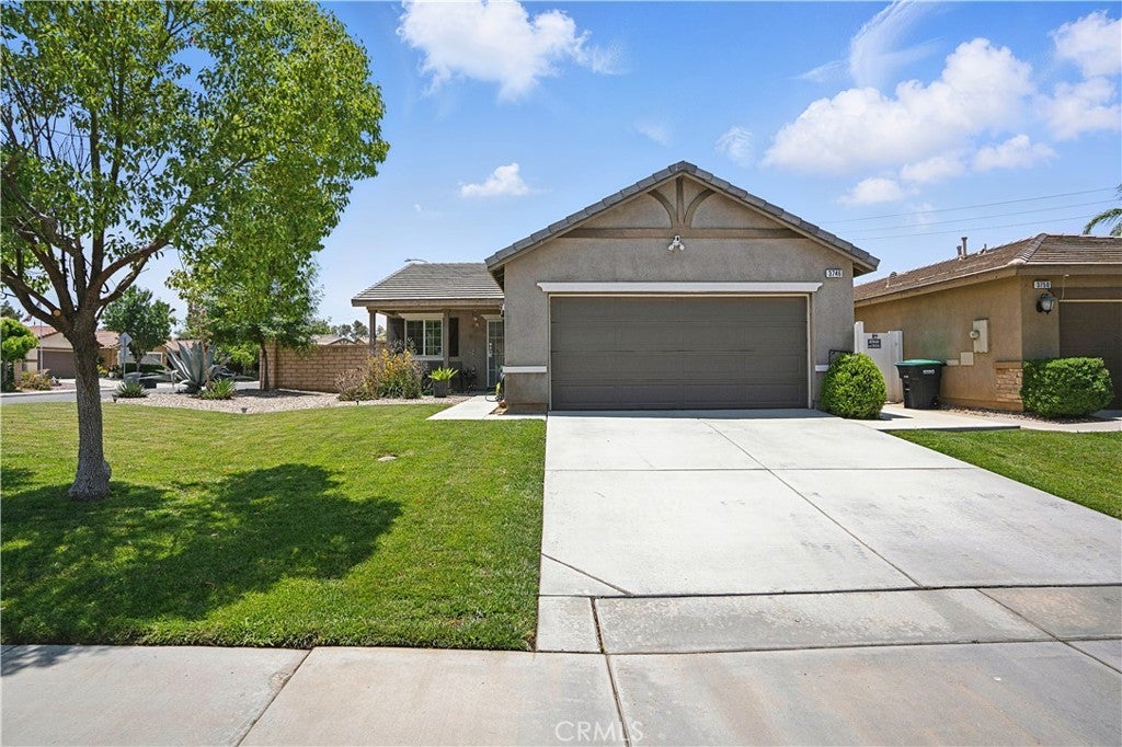 Photo of Listing #IV25136527