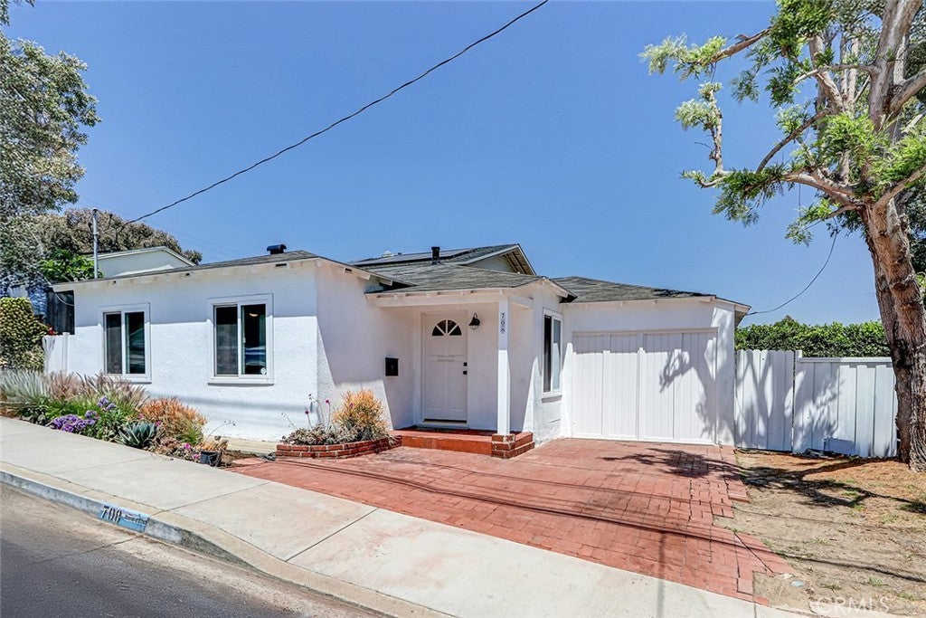 708 S Redondo Avenue
