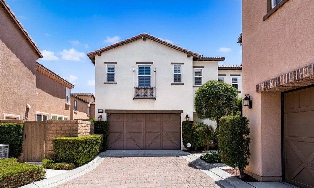 Photo of Listing #CV25136519