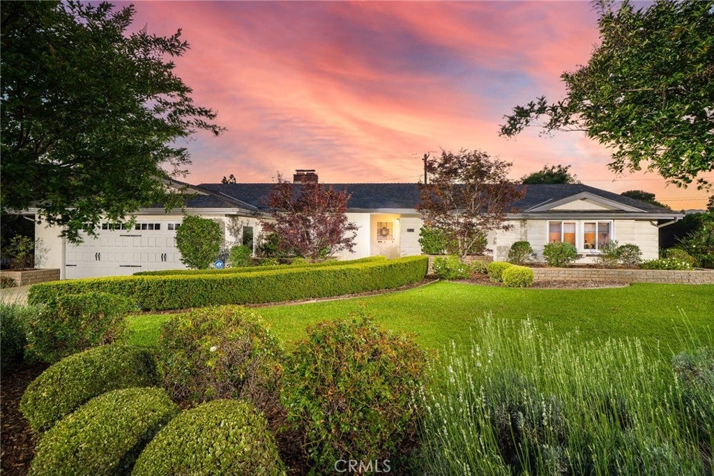 Photo of Listing #CV25135082