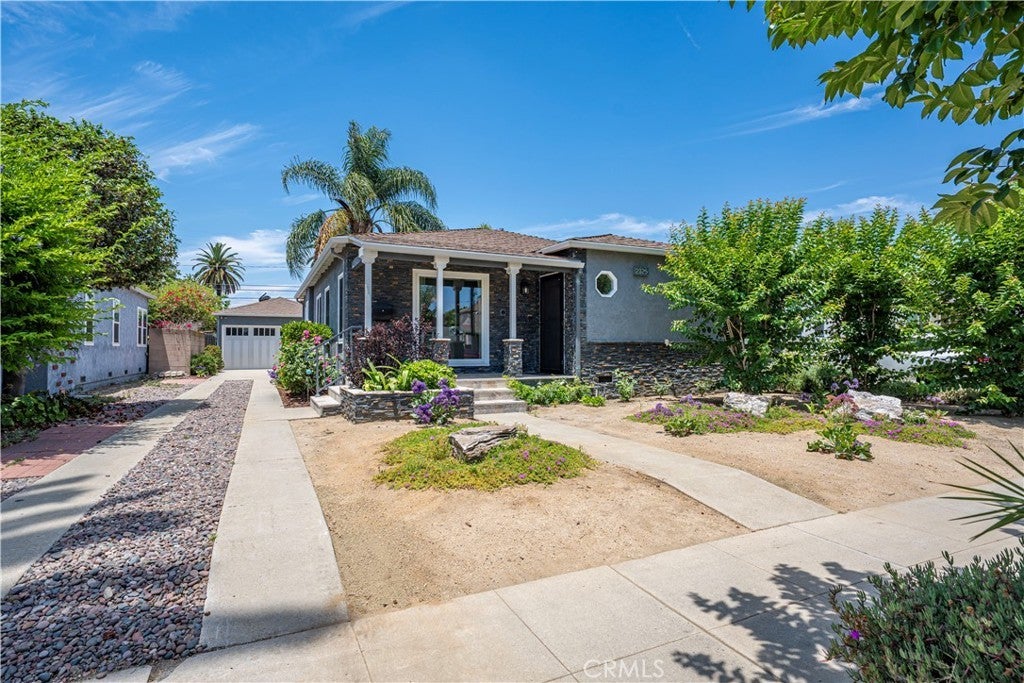 Photo of Listing #PW25134879