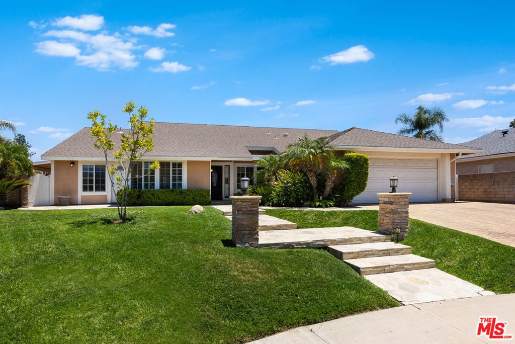 Photo of Listing #25554143