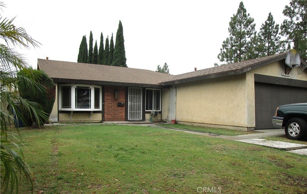 Photo of Listing #RS25136938