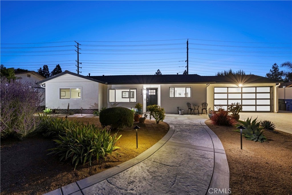 Photo of Listing #SR25136777