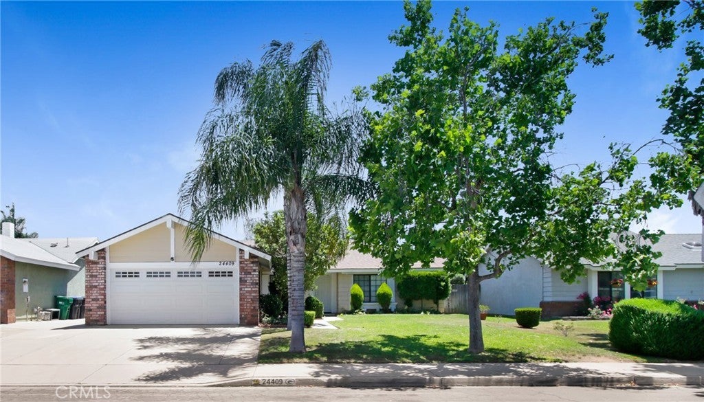 Photo of Listing #PW25136496