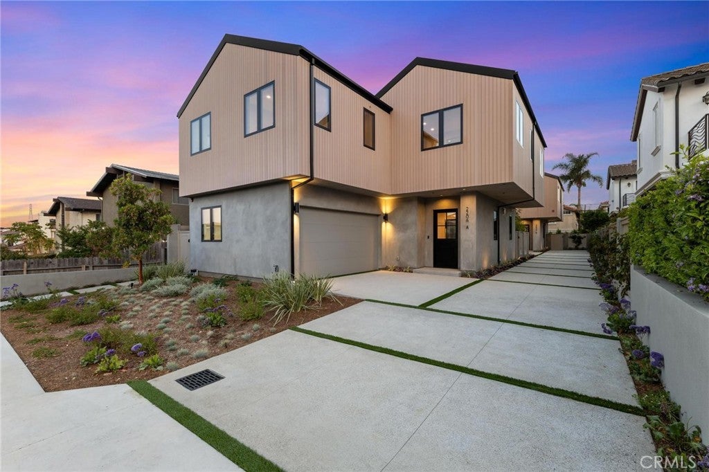 Photo of Listing #SB25135832