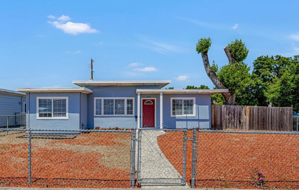 Photo of Listing #ML82011530