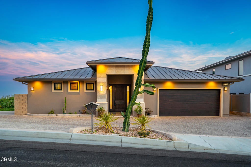 Photo of Listing #V1-30656