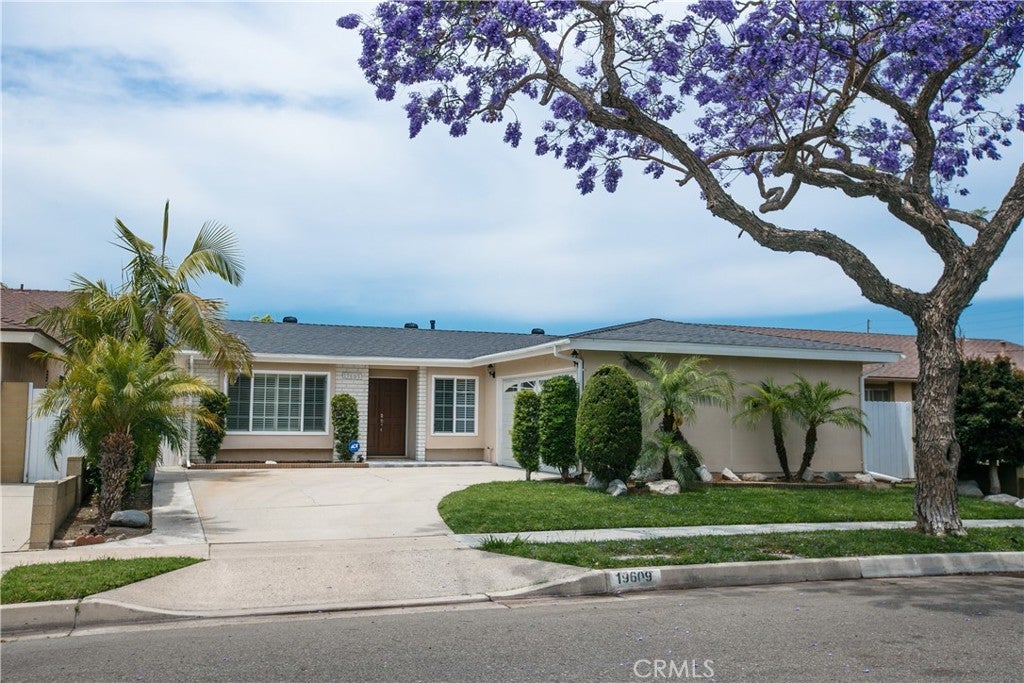 Photo of Listing #PW25137078