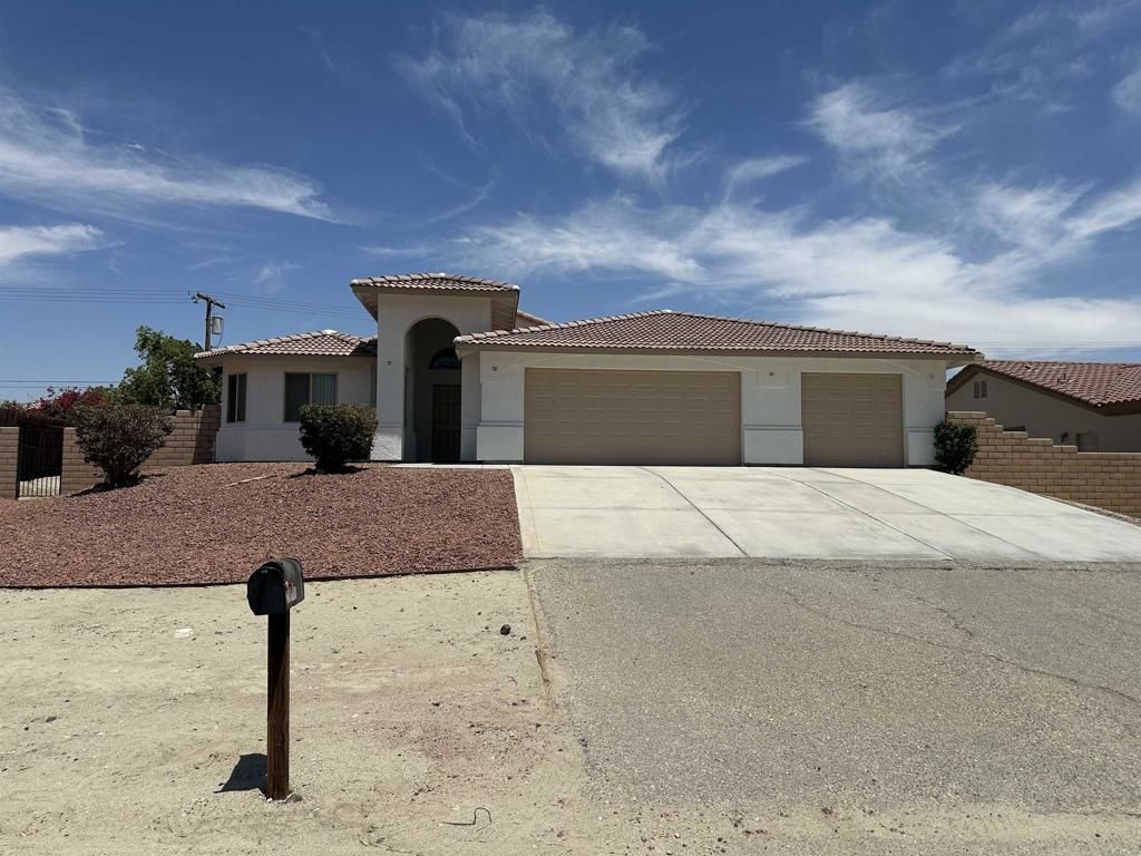 31100 Desert Palm Drive, Thousand Palms