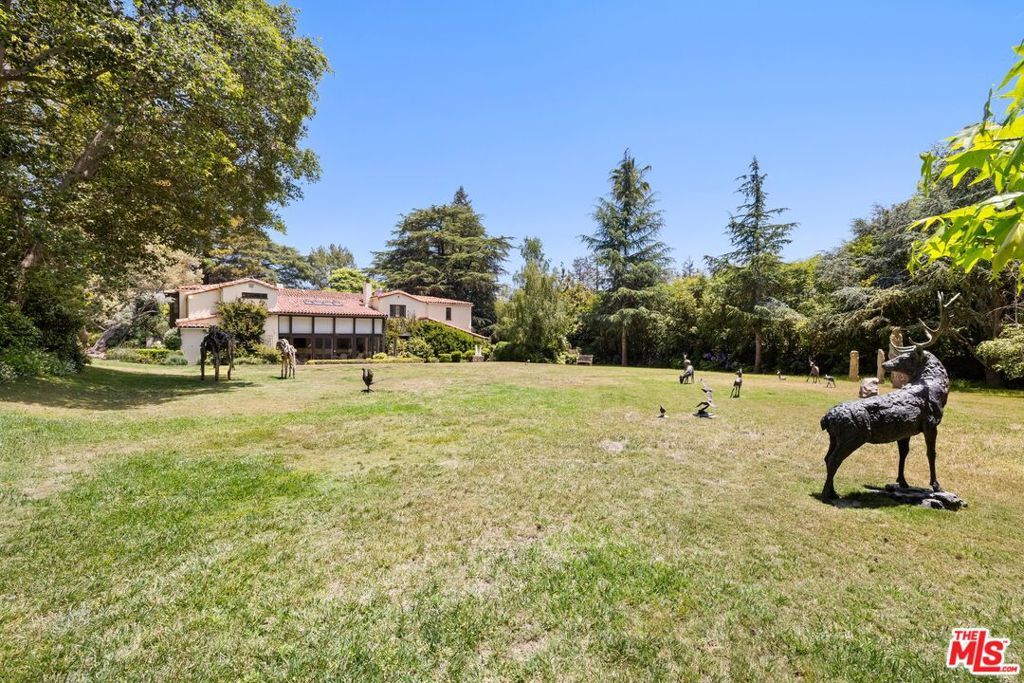 Photo of Listing #25554175