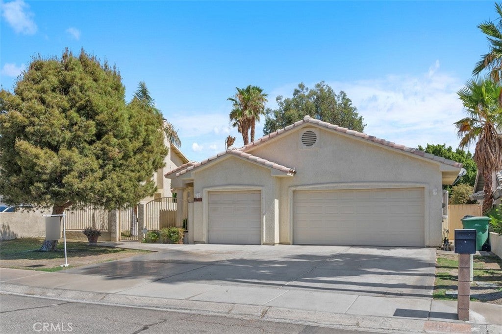 Photo of Listing #OC25136156