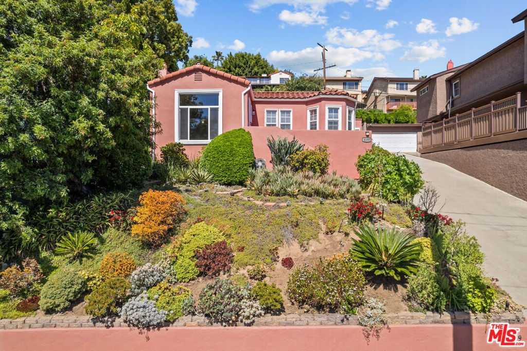 Photo of Listing #25551739