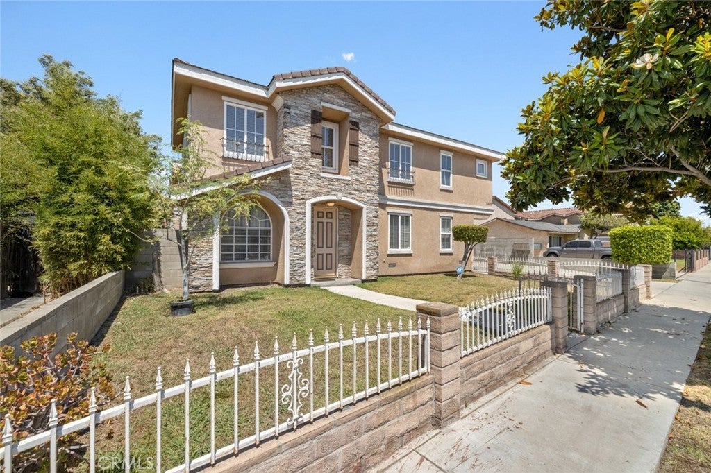 Photo of Listing #PW25137356