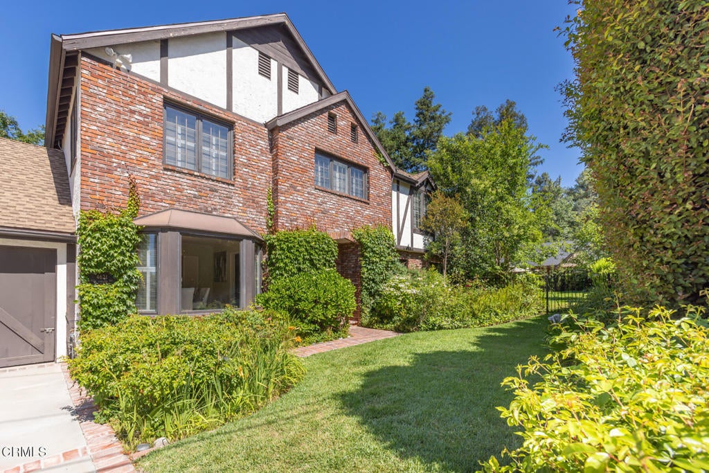 Photo of Listing #P1-22807