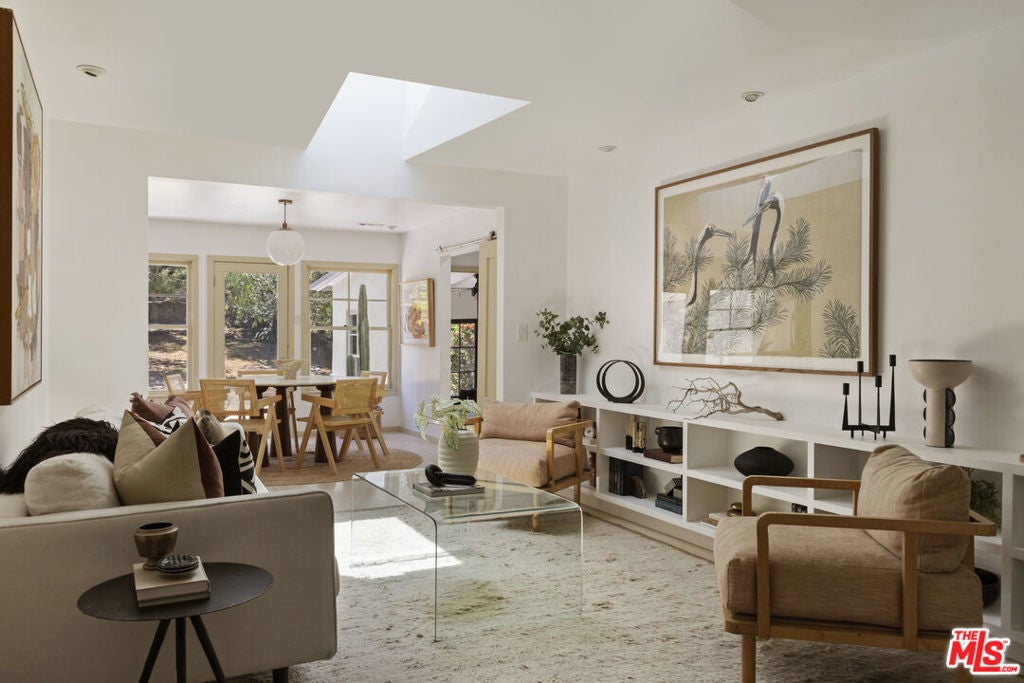 Photo of Listing #25552571