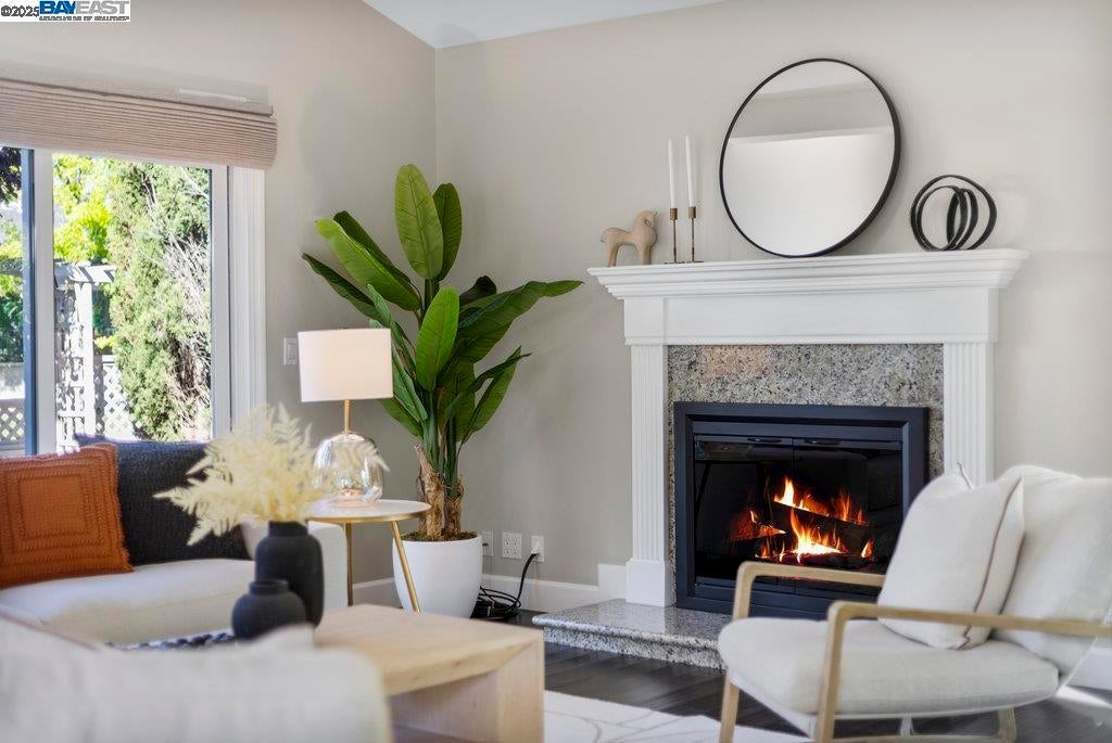 Photo of Listing #41102000