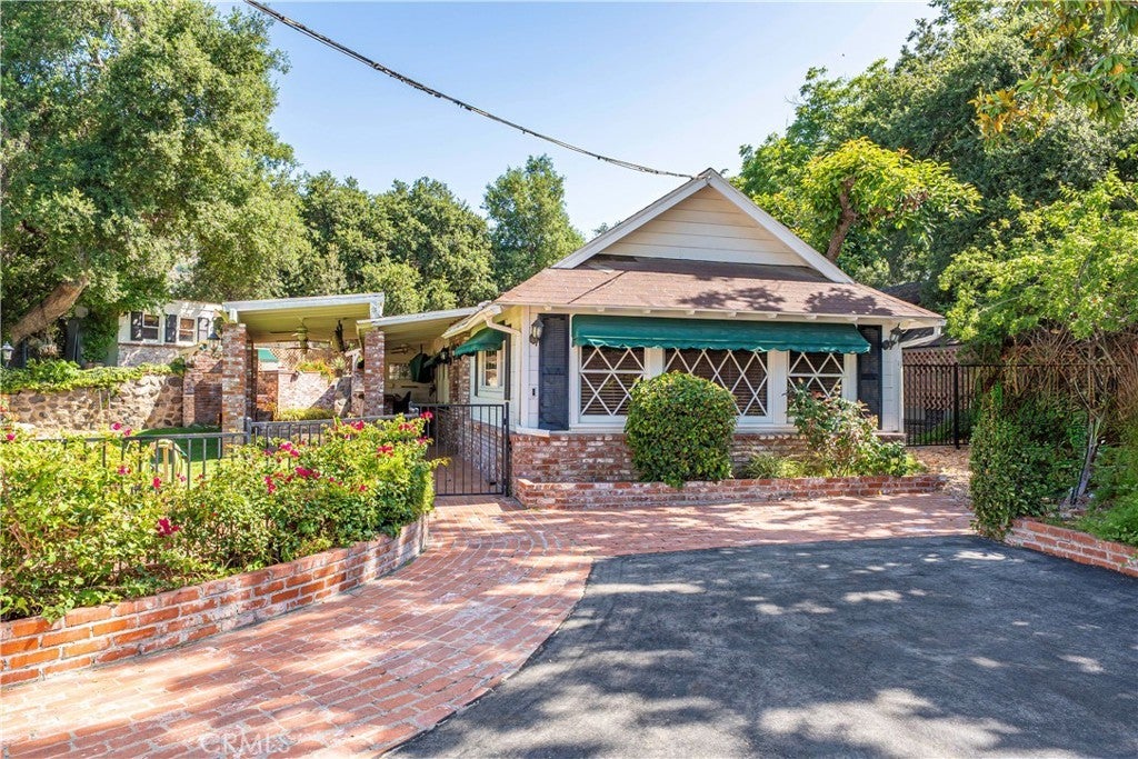 Photo of Listing #CV25132145