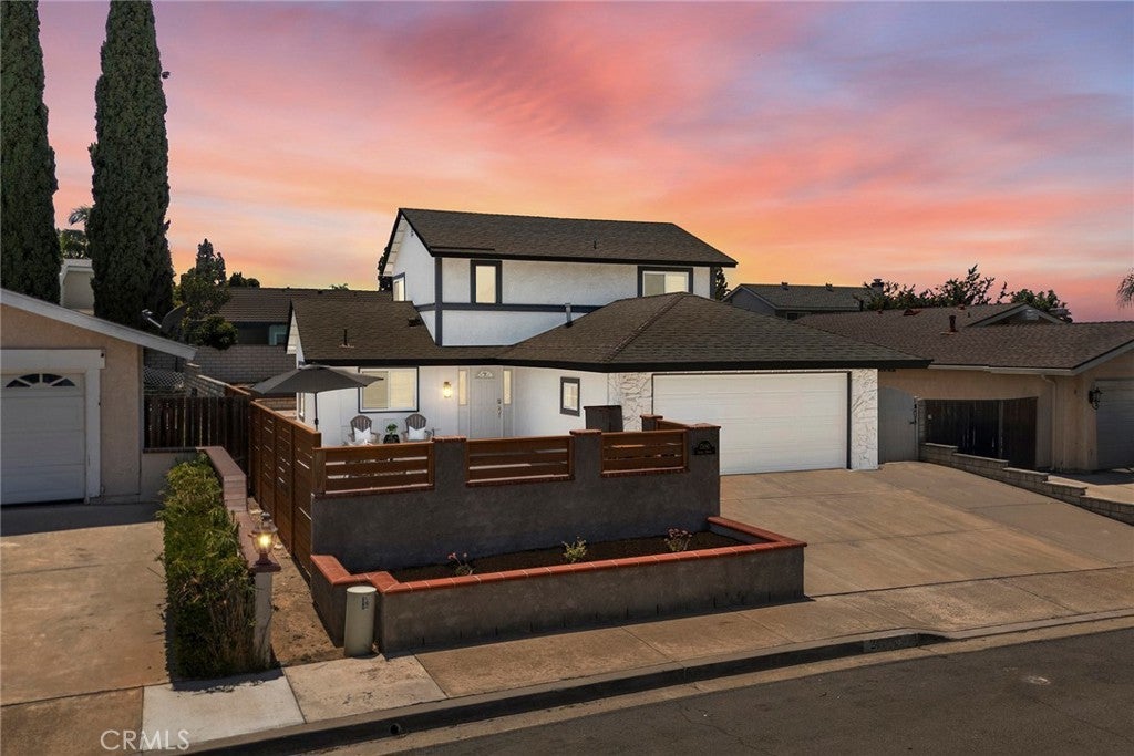 Photo of Listing #PW25137008