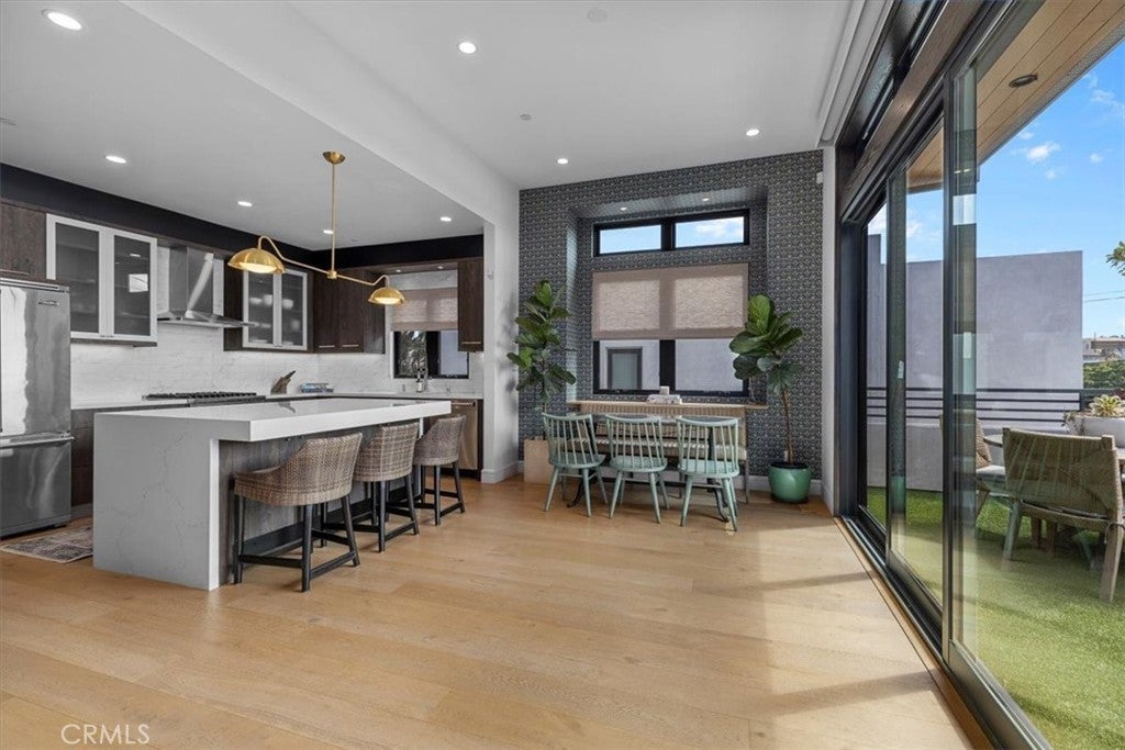 Photo of Listing #SB25137488