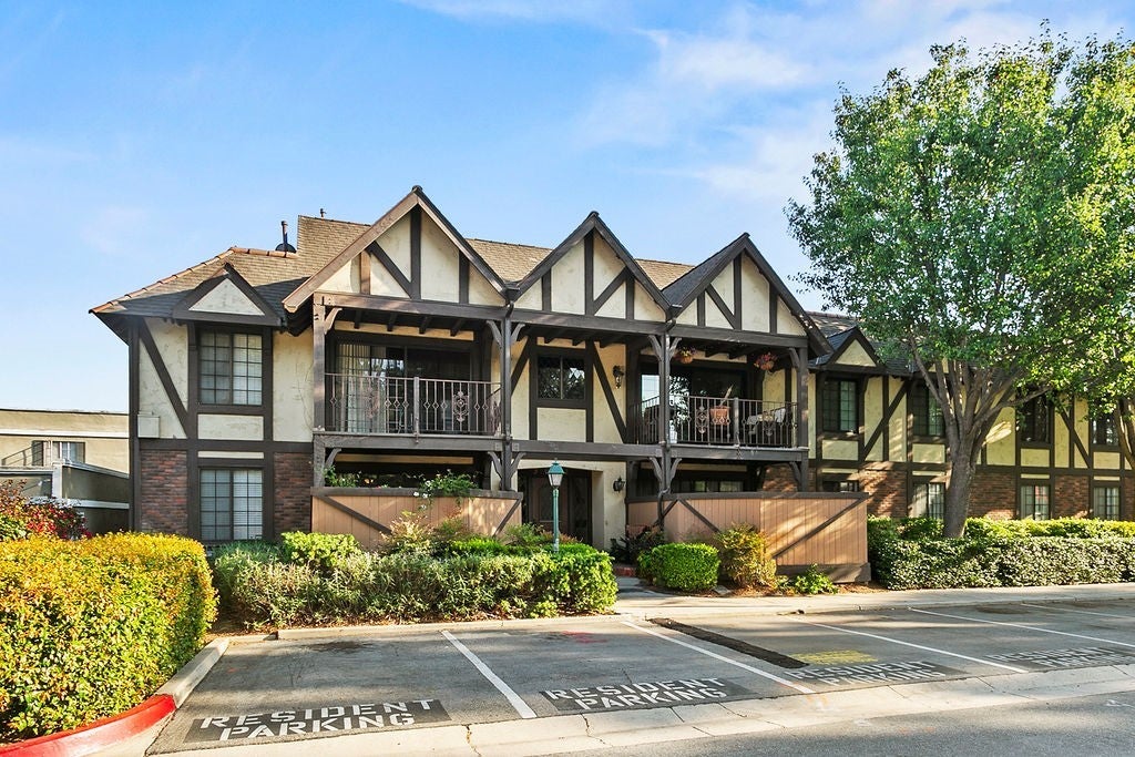 Photo of Listing #PW25137742