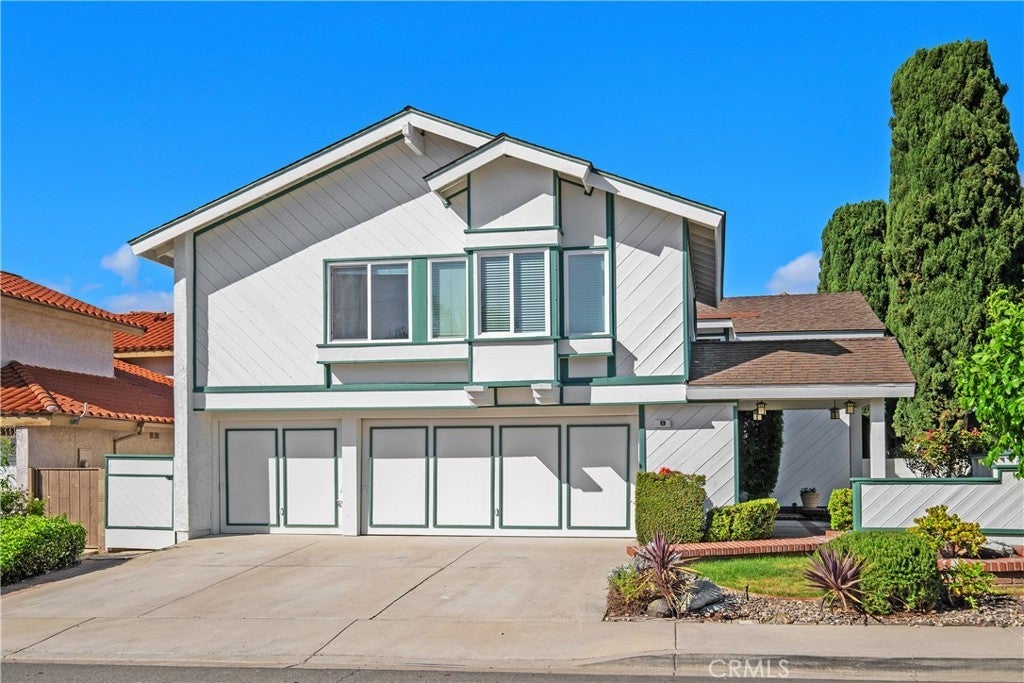 Photo of Listing #OC25137416